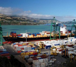 Фрахтовые ставки на контейнеровозы продолжают устанавливать новые рекорды