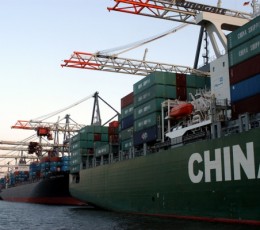 Більше 36% світового контейнерного флоту заблоковано в портах у різних частинах світу