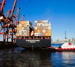 Найбільші контейнерні лінії підвищили надійність розкладу